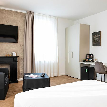 Villa Tosati Monza Kültér fotó